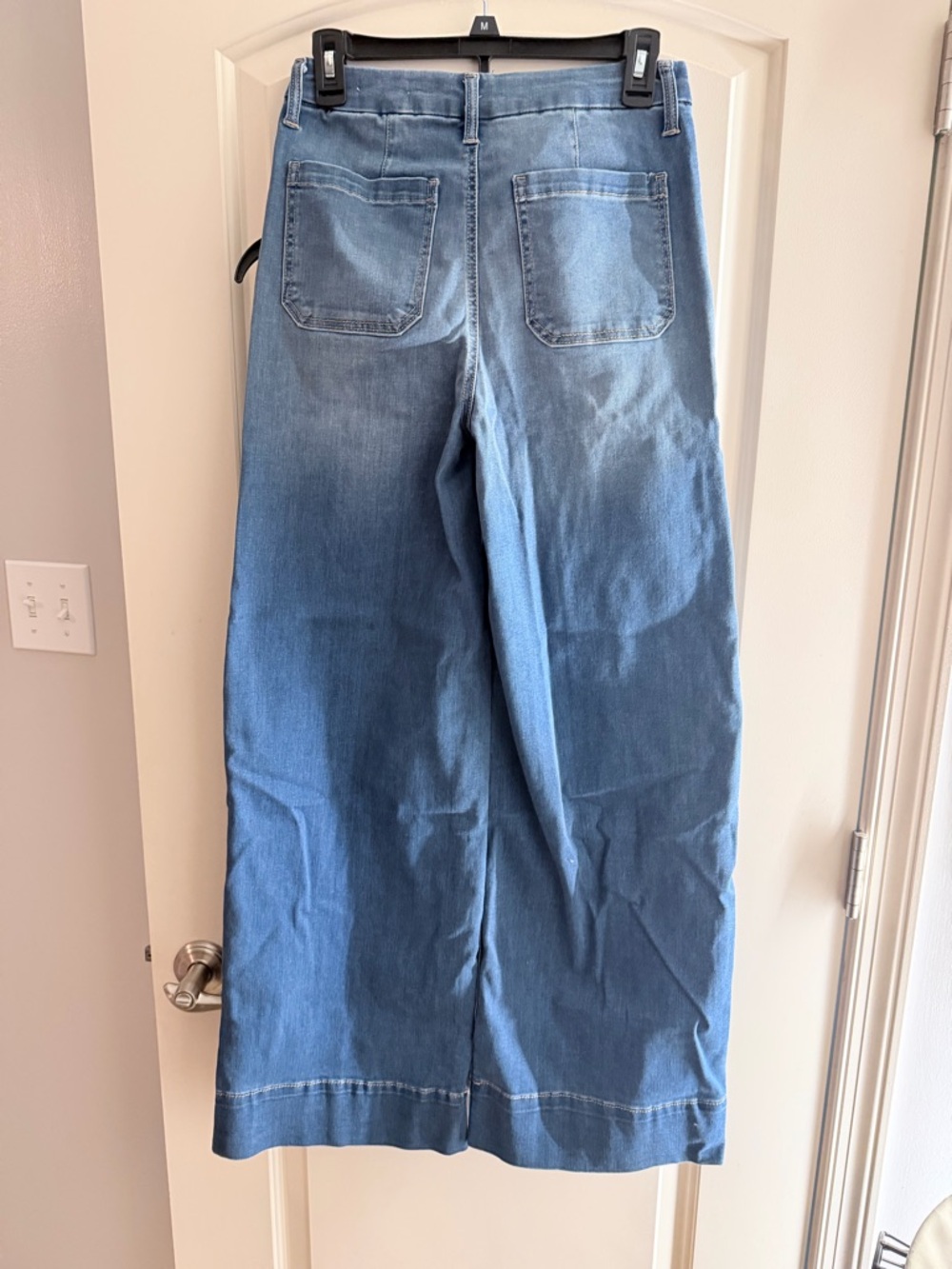 BCBG Light Wash Wide Leg Jeans - Picture 4 of 4